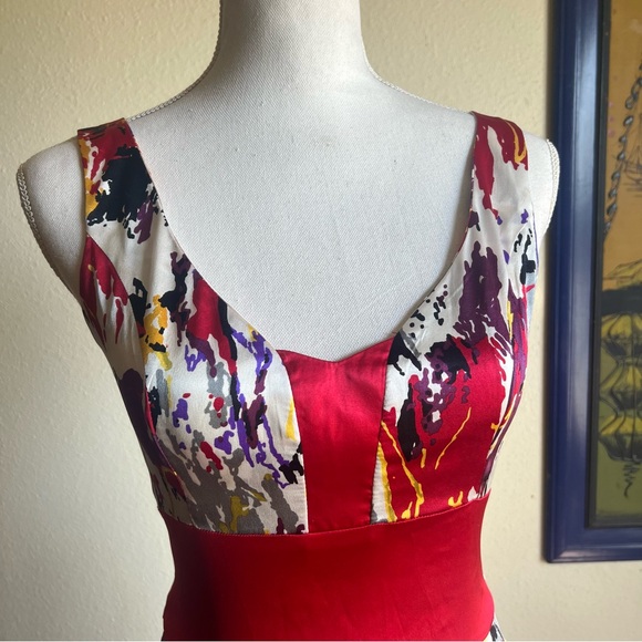 Patrizia Guidi Floral & Red Gown – Size 42 (US 6) - Picture 3 of 13